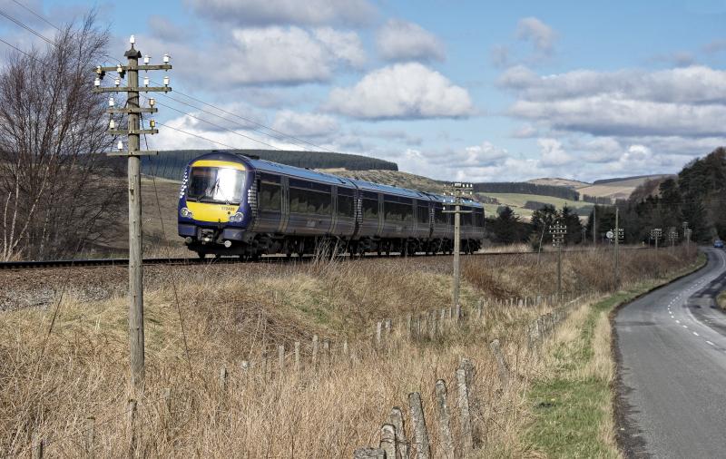 Photo of 170425 ON 10.57 IS-ABDN BETWEEN SLEDBRIG AND LEITH HALL 31.3.16.jpg