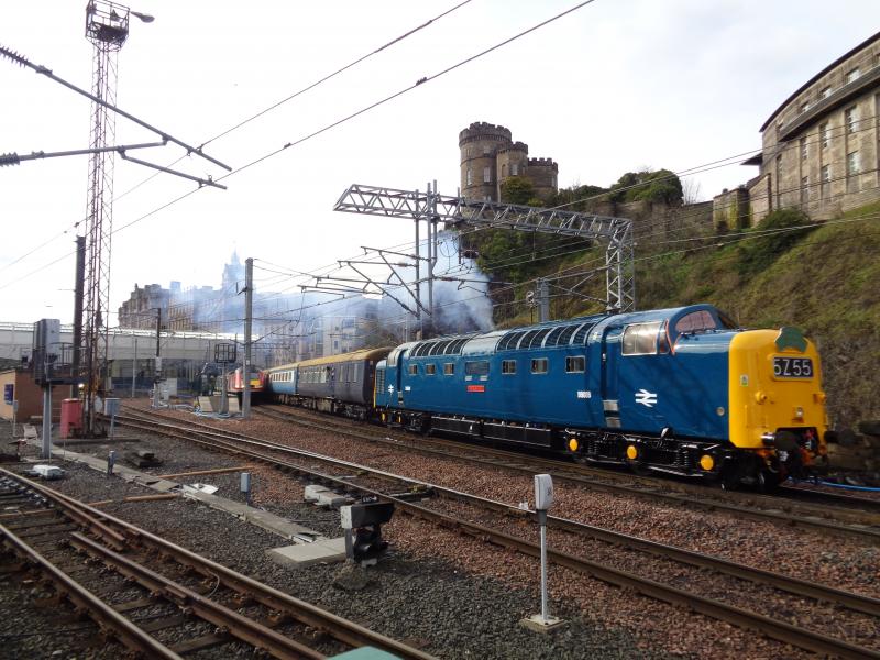 Photo of 55009 on deltic borderer at edinburgh