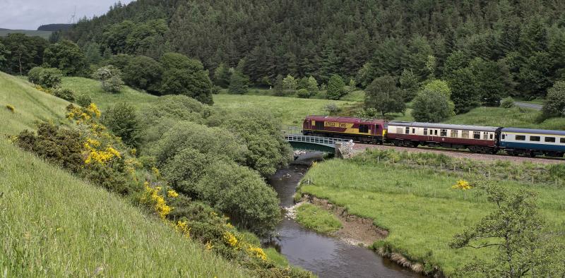 Photo of 67022 BRIDGE 54 GALA LINE 18.6.16.jpg