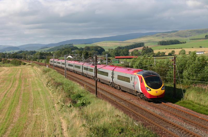 Photo of Pendolino at Beattock