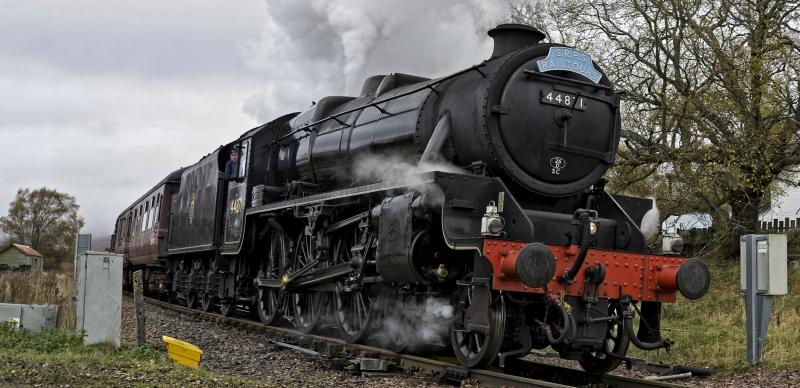 Photo of 44871 DEPARTS RANNOCH STATION WITH THE SRPS WHL TOUR 29.10.16.jpg