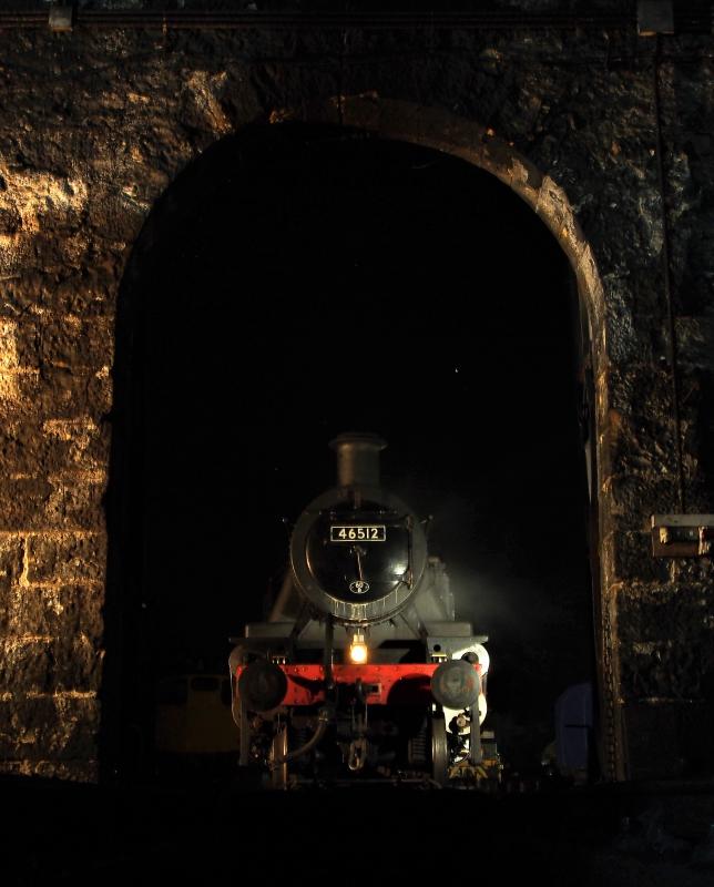 Photo of 46512 outside Aviemore shed.