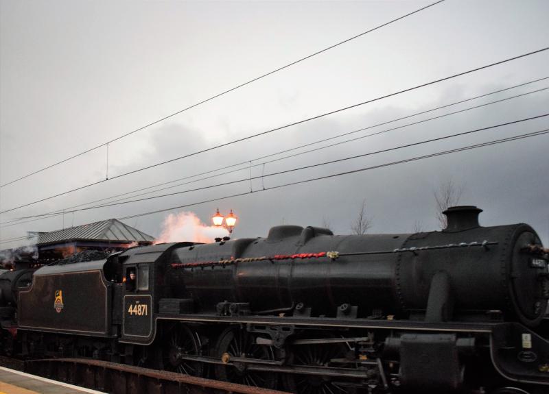 Photo of 44871 Dumbarton Central 30.12.16