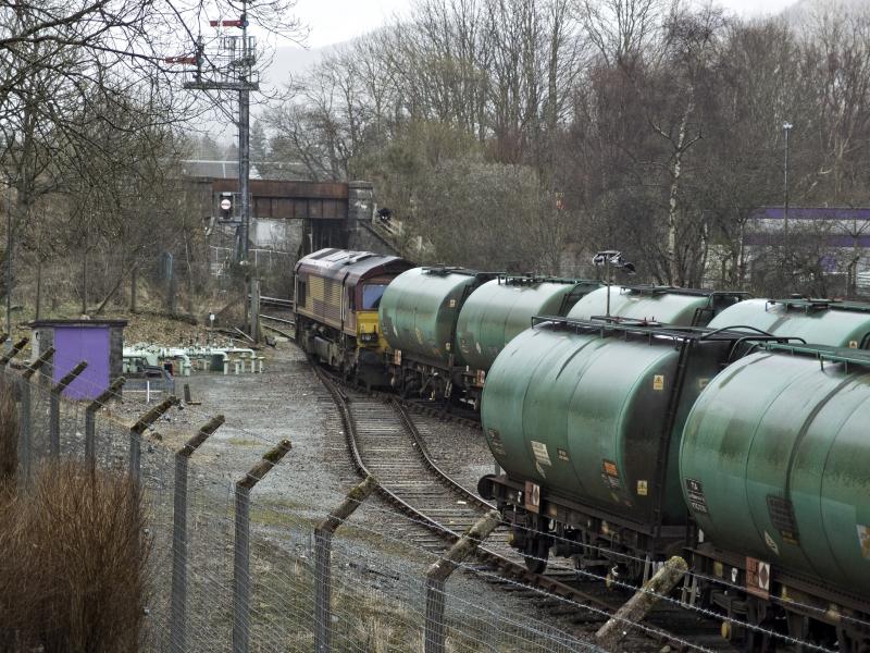 Photo of 66099 INVERLOCHY FUEL SIDINGS 15.3.17 (1).jpg