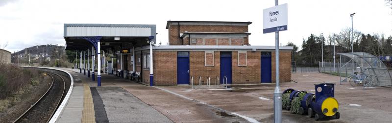 Photo of FORRES STN  19.3.17.jpg