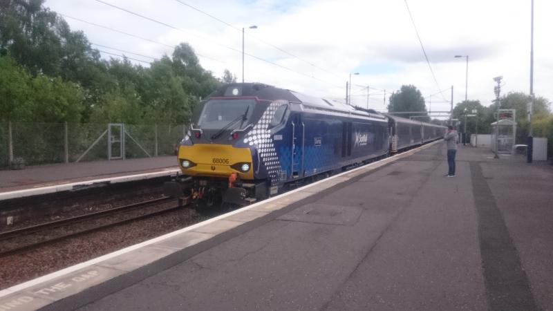 Photo of 68006 at Coatbridge Central