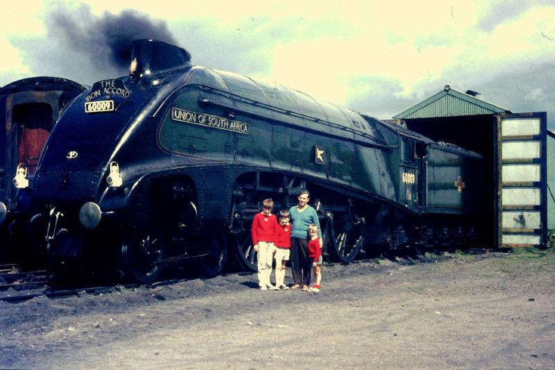 Photo of 60009 Lochty