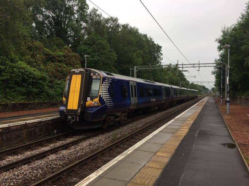 Photo of 380111 at Bishopton