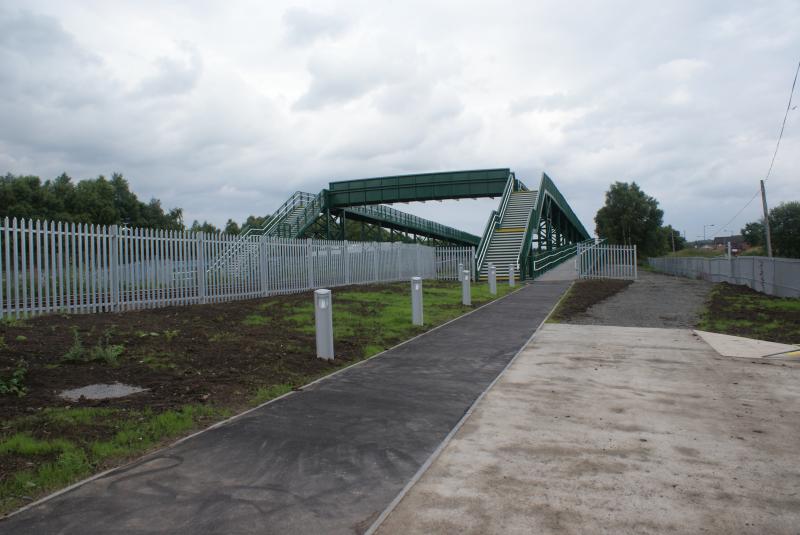 Photo of Millhall new footbridge No.1