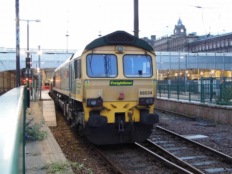 Photo of 66534 RIP Waverley motorail bay