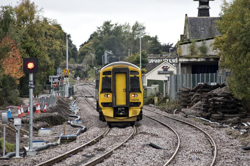 Photo of NEW TRACK LAYOUT AT ELGIN 17.10.17 (3).jpg