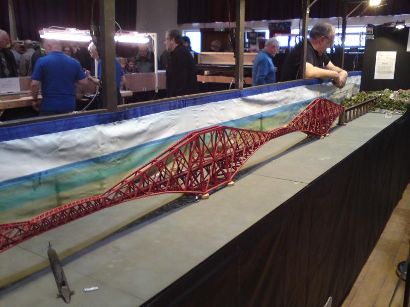 Photo of Forth Bridge in T scale