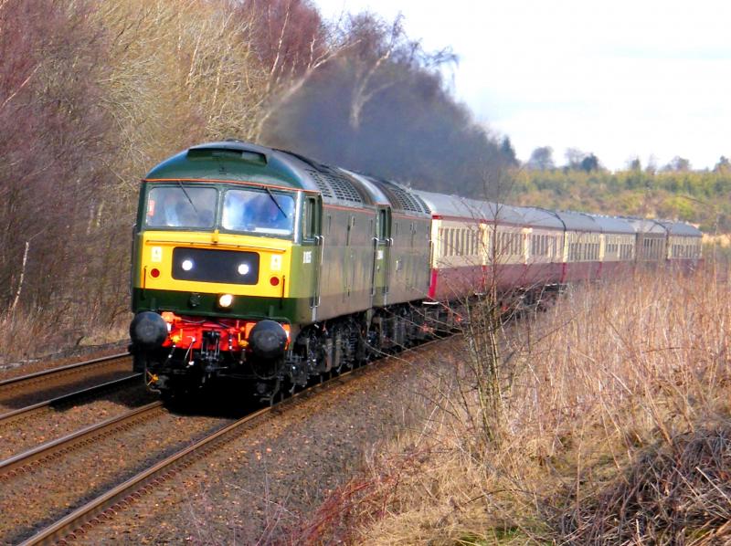 Photo of D1935 & D1944 'Craftsman' @ Gleneagles  -  26 March 2018