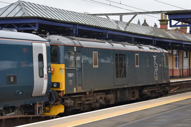 Photo of 5Z73 at Dumbarton Central 11.4.18