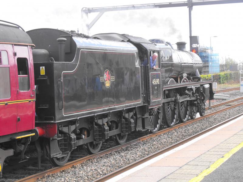 Photo of Leander crew member waiting to head off from Stirling