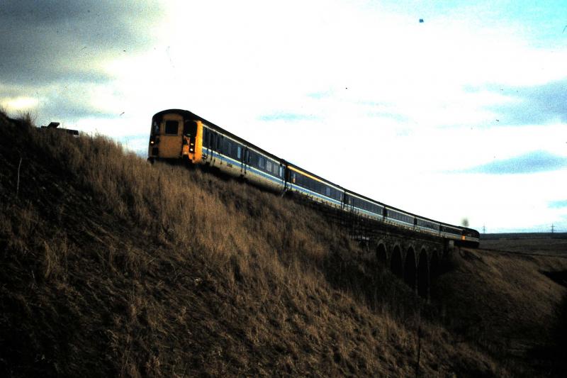 Photo of Push Pull Set Approaching Fauldhouse