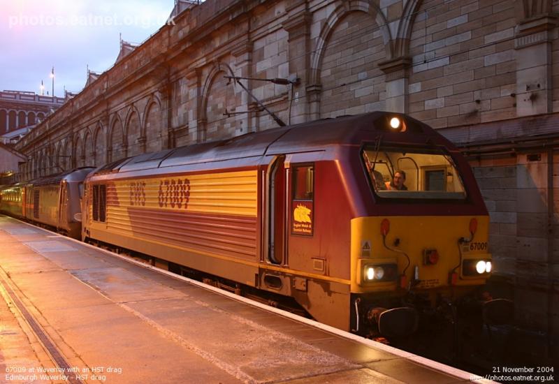 Photo of 67009 with failed HST