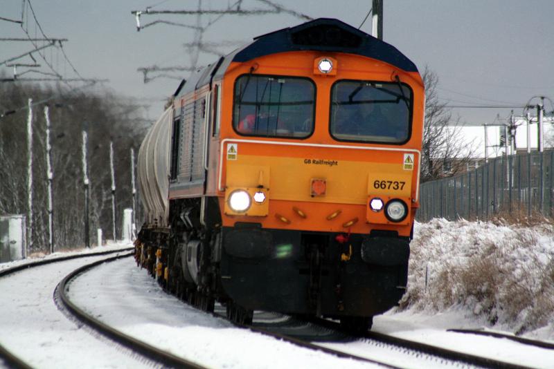 Photo of 66737 Alcan Bauxite train