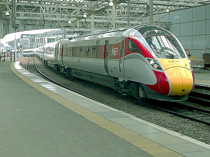 Photo of 800109 at Edinburgh