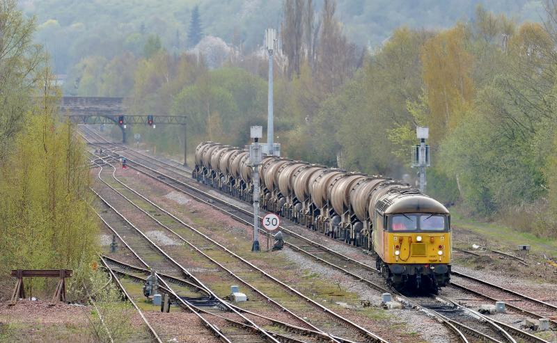 Photo of 6Z56 Irvine to Aberdeen (Waterloo) approaching Perth