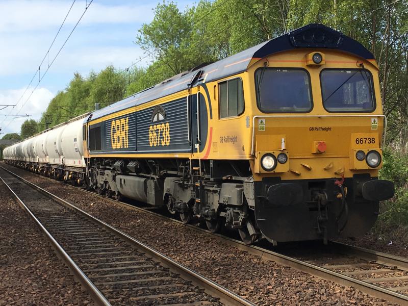 Photo of 66738 on 6E45