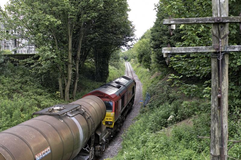 Photo of 66035 ON THE WATERLOO TANKS AT KITTYBREWSTER 26.6.19 (4).jpg