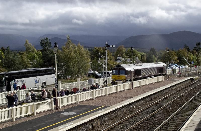 Photo of 66746 RESTING  AT AVIEMORE 9.10.19 (1).jpg