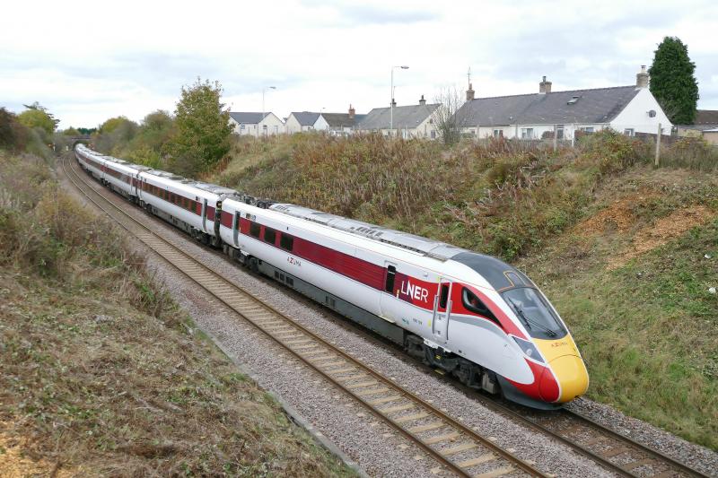 Photo of 1Z42 with 800109 Inverness to Edinburgh Test Run at Stanley. 