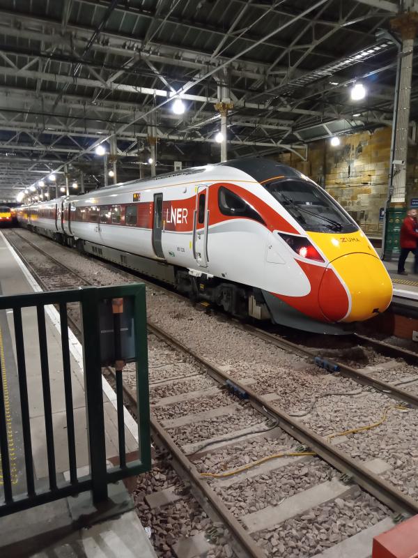 Photo of LNER 801220 at Waverley 17/02/20