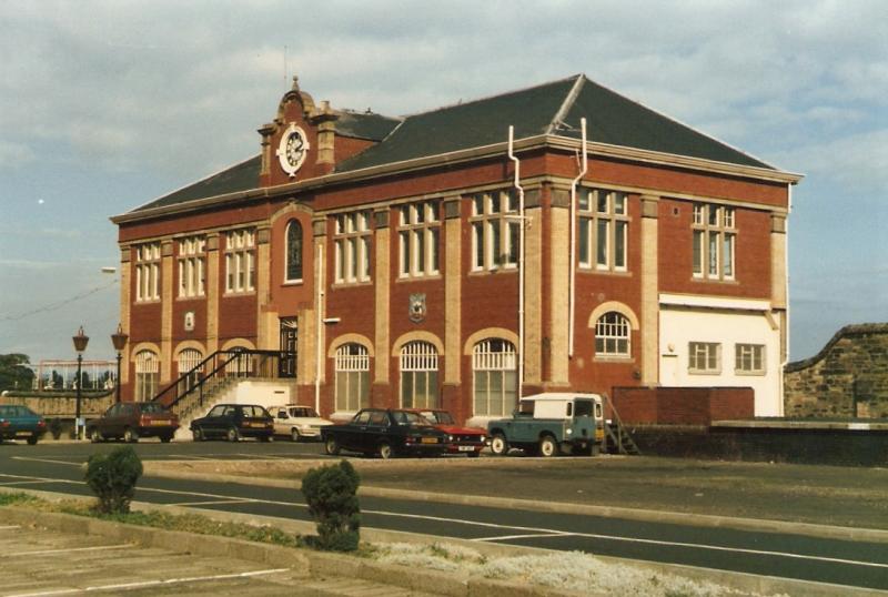 Photo of Granton gasworks station building 1986