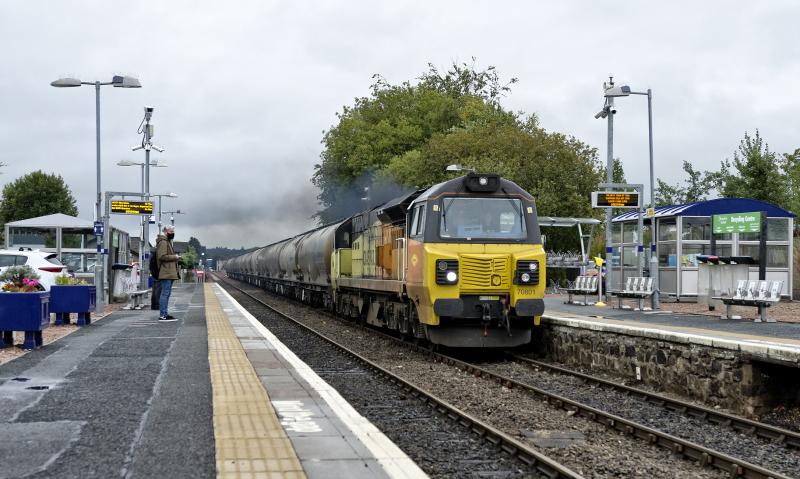 Photo of 70801 EMPTY CEMENT TANKS DYCE  1.10.20.jpg