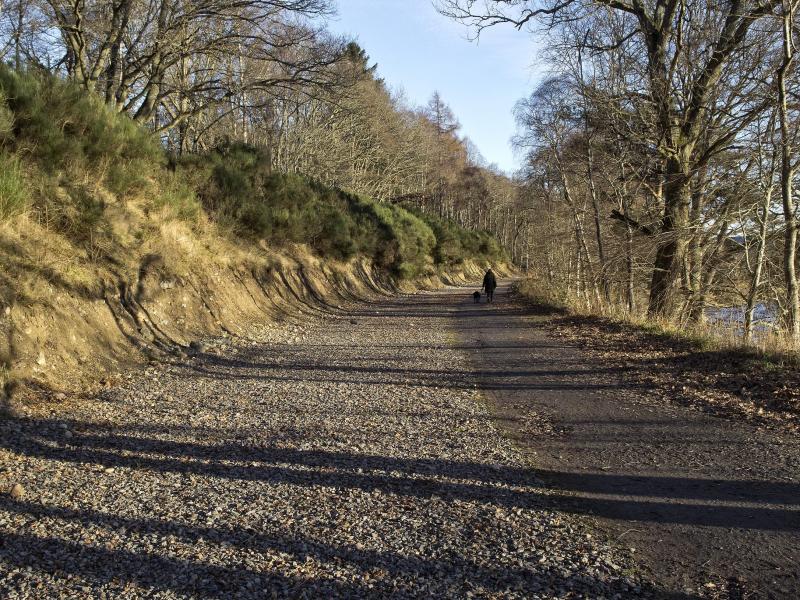 Photo of 3 LOOKING BACK TO RIVERSIDE HALT.JPG