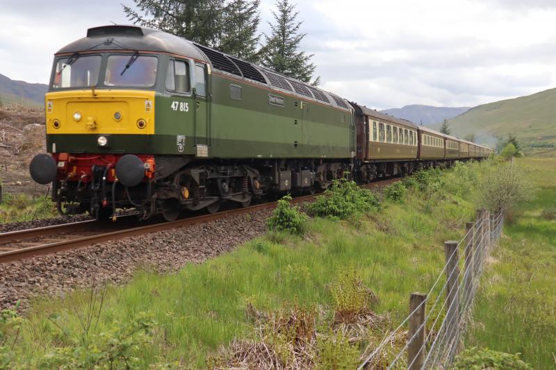 Photo of Northern Belle Approaching Crianlarich