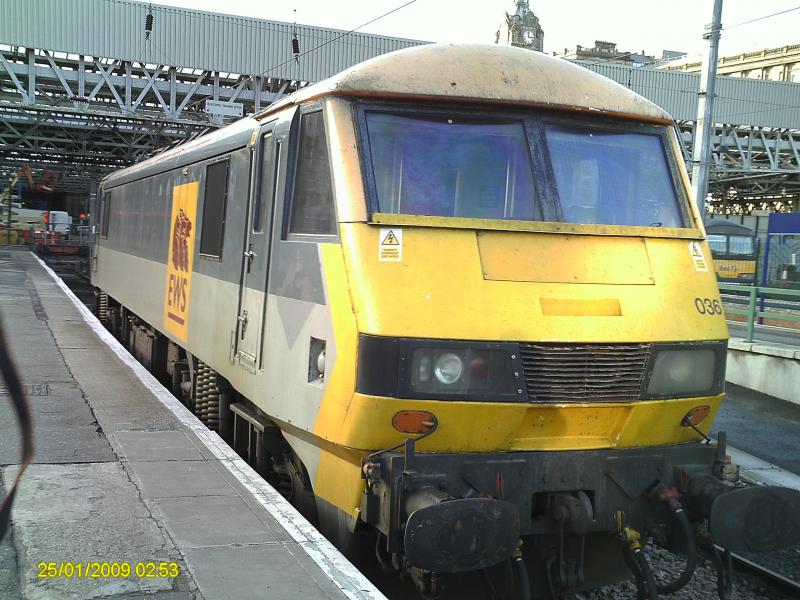 Photo of 90036 in edinburgh