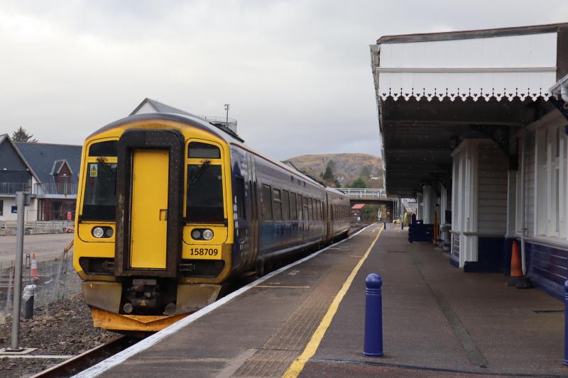 Photo of ScotRail 158709 @ Kyle of Lochalsh