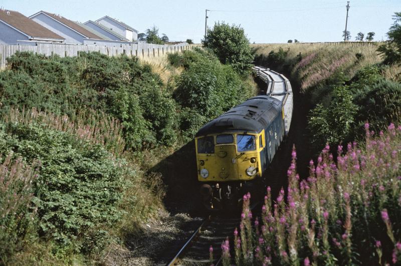 Photo of UNKNOWN CLASS 26 FERRYDEN 1981.jpg