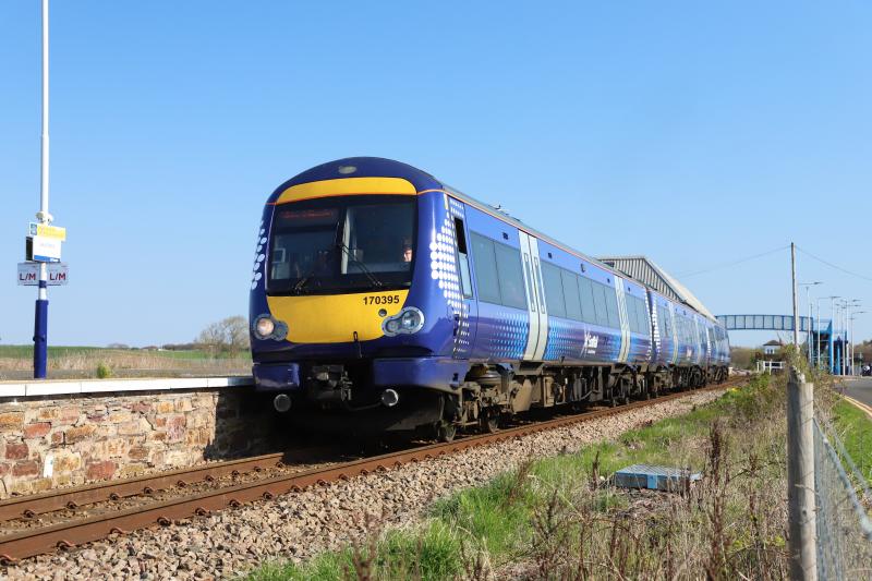 Photo of 170 395 departing Leuchars