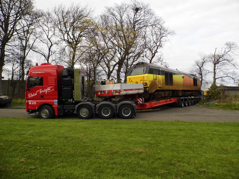 Photo of 67023 removal from Craigentinny by road 250423