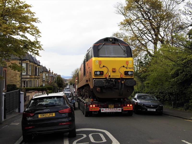 Photo of 67023 removal from Craigentinny by road 250423