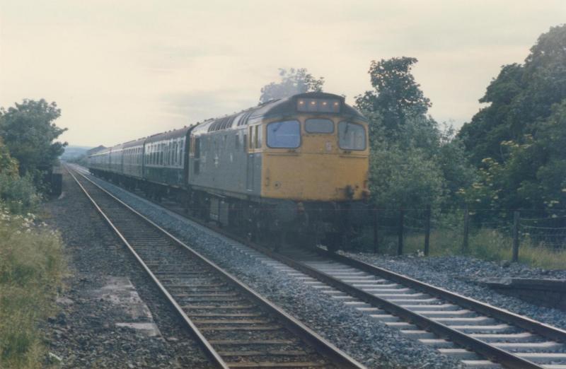 Photo of 27208 on the Rutherglen & Coatbridge