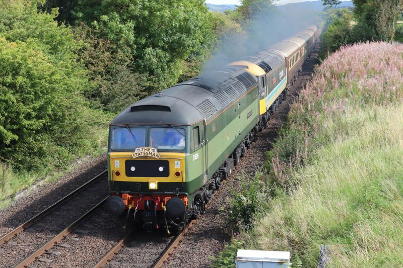 Photo of D1924 and 47 712 at Innerdunning