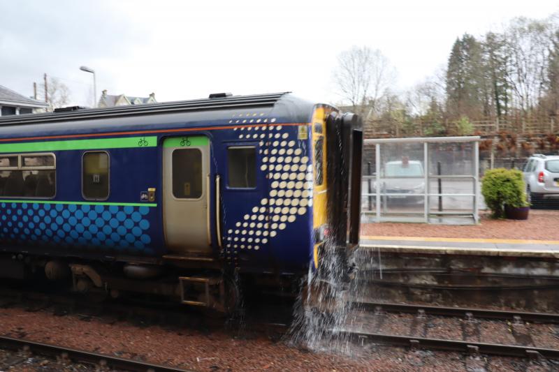 Photo of Taynuilt - ScotRail 156493