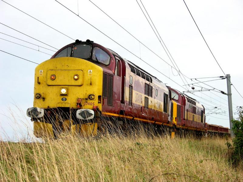 Photo of 37405 and 37417 Dunbar  Oct 06