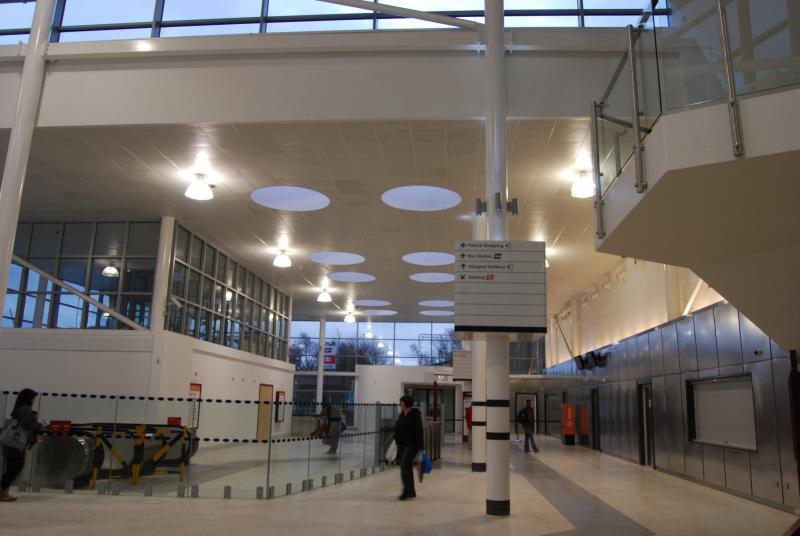 Photo of Partick Station looking towards The Subway Side