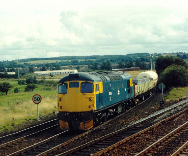 Photo of 26038  at Larbert