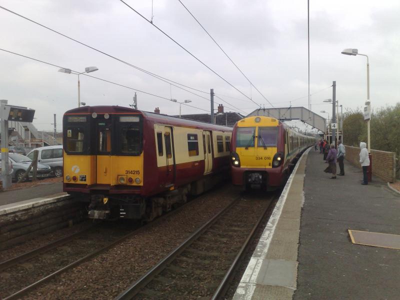 Photo of 314 215 & 334 016 in Kilwinning 15/4/9