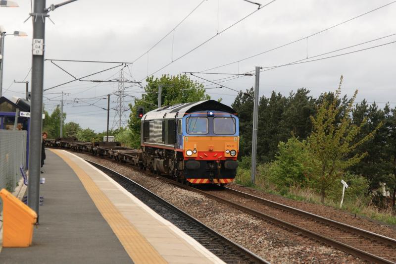 Photo of 66412 on Tesco/Stobart