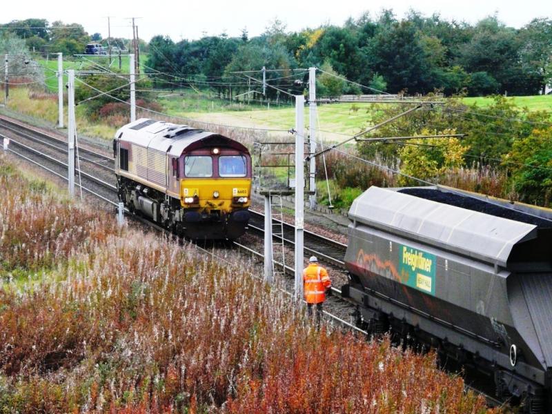 Photo of 66102 to the rescue of 6M31 at Ravenstruther