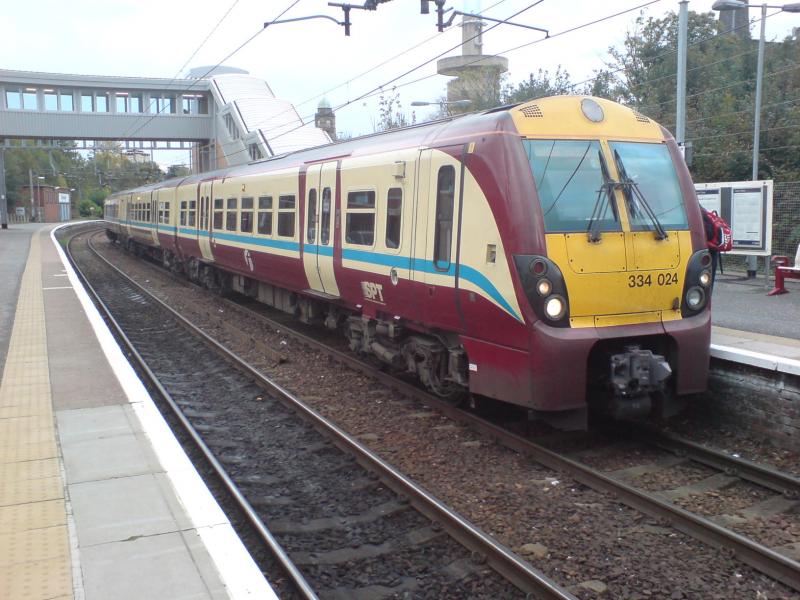 Photo of 334 024 at Motherwell Station