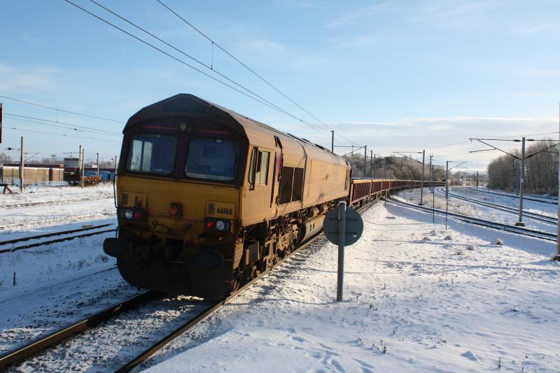 Photo of 66166 6K23 WCML Engineer 